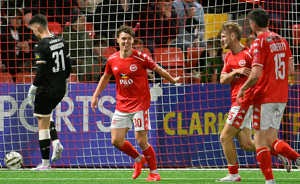 BOYLE Sports Premiership Larne vs Cliftonville