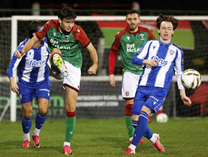 BOYLE Sports Premiership Glentoran vs Coleraine